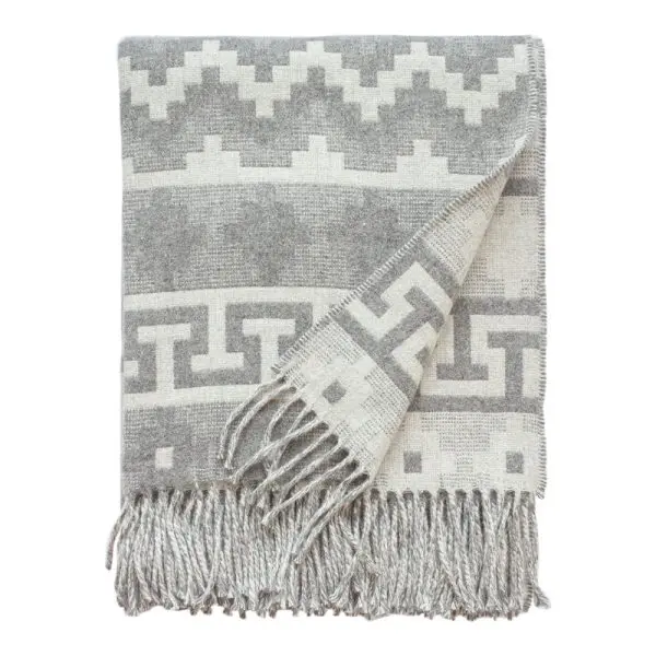 Nazca blanket with fringes “Yuyay”. Size 160 x 125 cm. - Image 3
