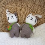 Set of 2 Handmade X-mas knitted ornaments. Made with natural fibers.