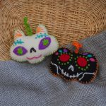 Set of 2 Handmade halloween embroidered ornaments. Made with natural fibers.